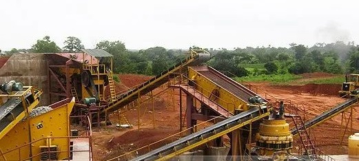 <b>砂石廠的破碎機(jī)用哪種？</b>